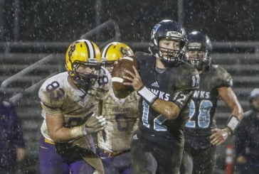 Greater St. Helens League has serious football playoff chases in 3A, 2A this week