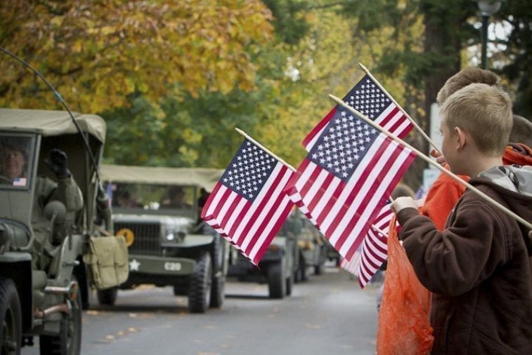 Bushnell national cemetery veterans day