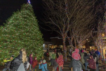 Washougal lights up the night with Christmas parade