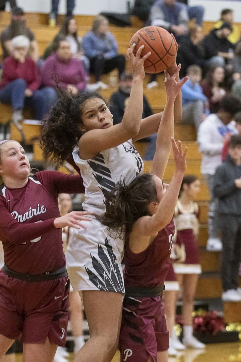 Jaydia Martin of Hudson’s Bay was just too strong for Prairie in the first half, scoring 17 points to help the Eagles jump out to a 14-point lead. Photo by Mike Schultz