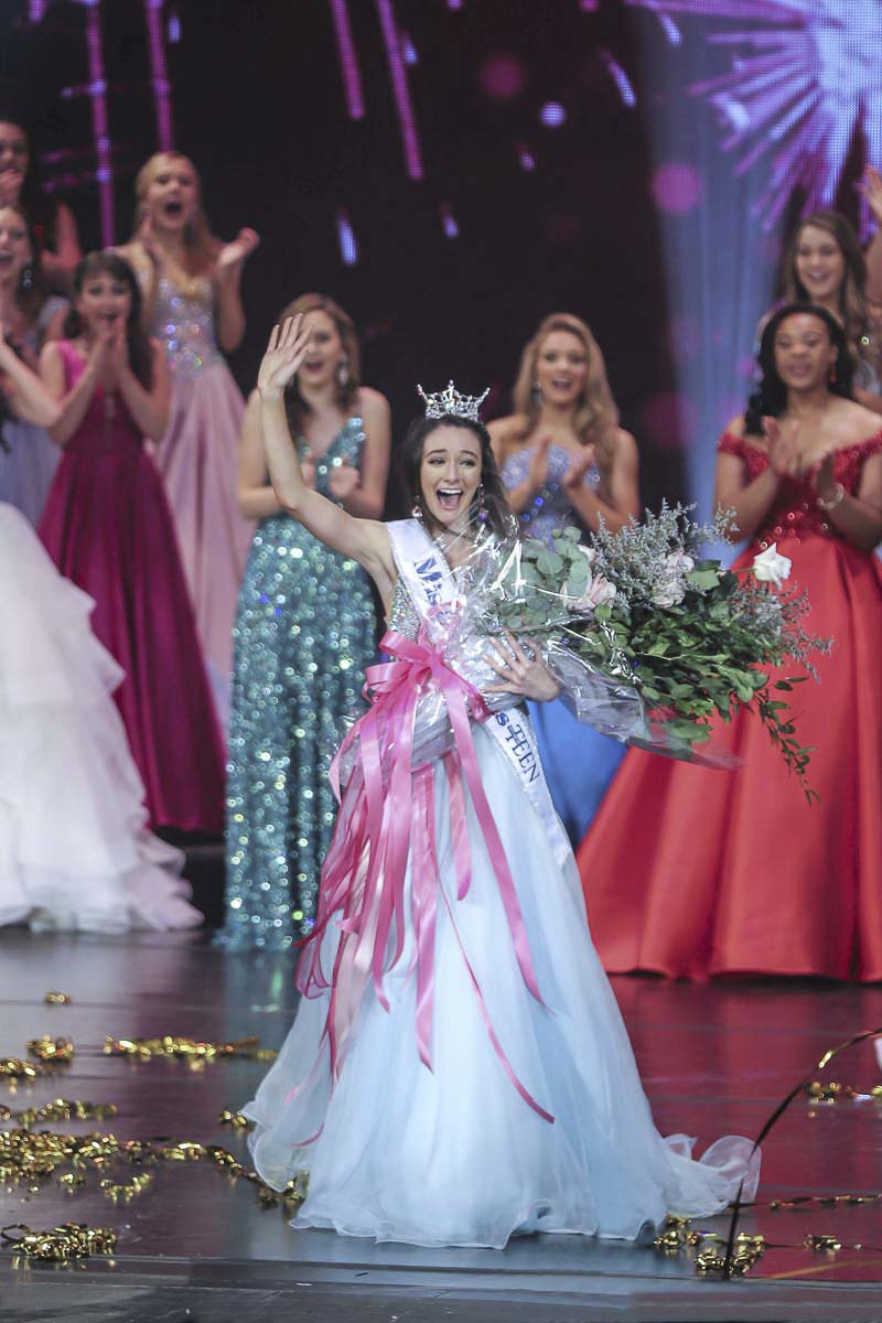 Vancouver’s Payton May is shown here shortly after being crowned Miss America’s Outstanding Teen at a competition held in Orlando, Florida in July. Photo provided to ClarkCountyToday.com through social media