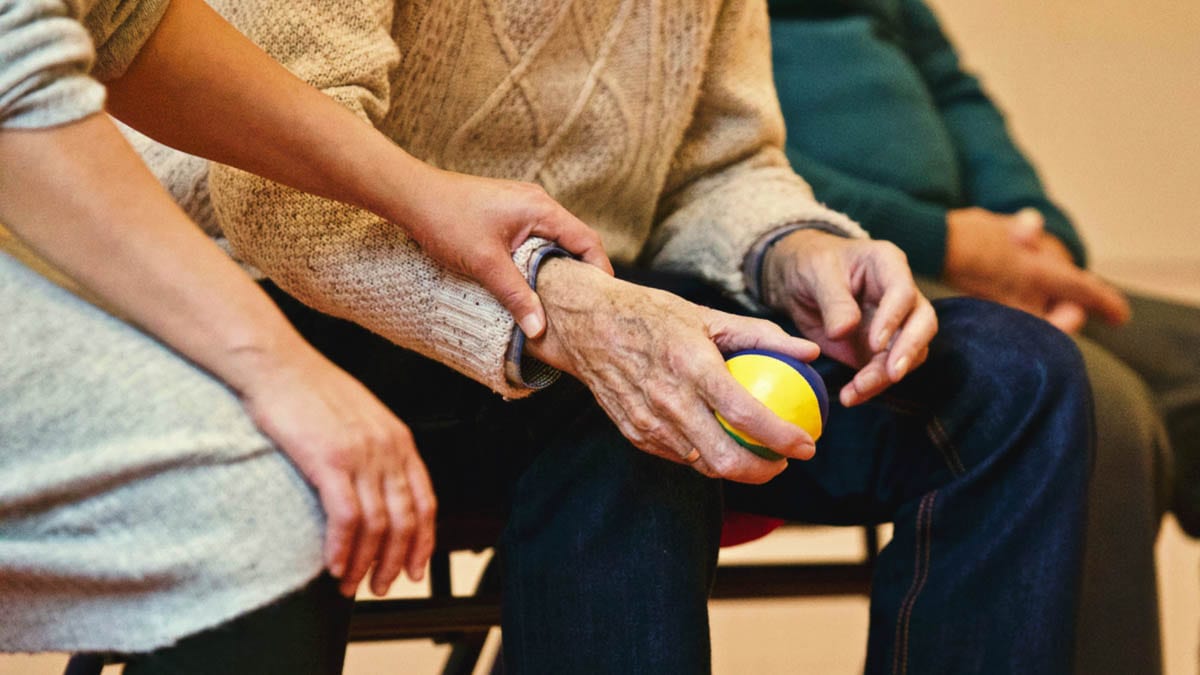 The Clark County Commission on Aging will hear about the COVID-19 pandemic’s impact on the local elderly population at a virtual meeting on Oct. 21. Photo by Matthias Zomer from Pexels