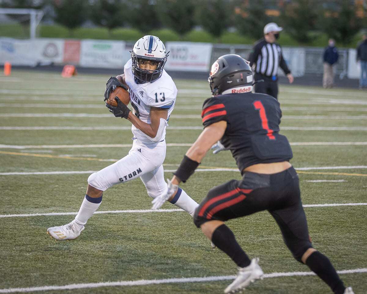 Xavier Owens scored two touchdowns in the final five minutes of regulation, giving Skyview the lead. Camas rallied to win, though. Photo by Mike Schultz