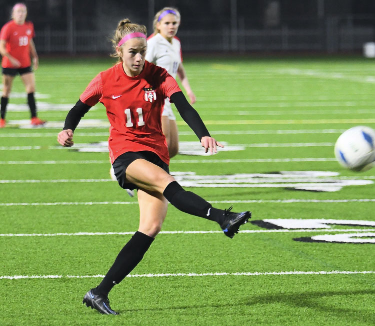 Camas sophomore Parker Mairs helped her team win a state title in soccer in the fall and also plays basketball for the Papermakers. Multiple-sport athletes run in the family. Her mom, Heather Paulsen Mairs, was a three-sport star and state champion at Columbia River High School in the 1990s. Photo courtesy Kris Cavin