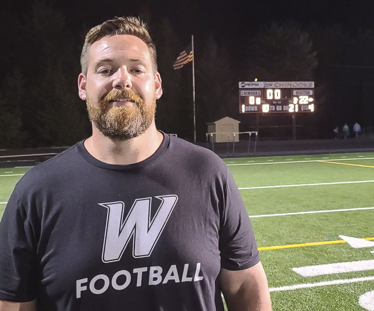 New Woodland coach Sean McDonald called it an “awkward” night, leading the Beavers to a victory over his old school, Kalama. Photo by Paul Valencia