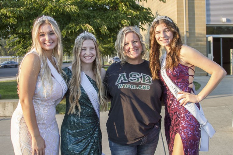 Woodland High School’s Home Sweet Homecoming draws crowds from far and ...