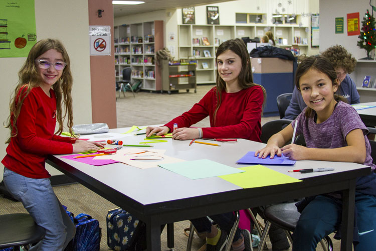 Woodland Middle School introduced Art and Craft Clubs this fall to encourage and inspire students. Photo courtesy Woodland School District