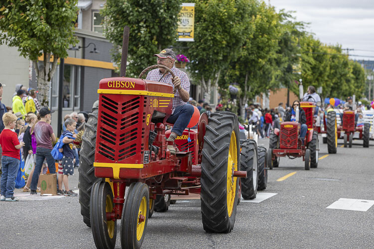 Dale Boon led the brigade of tractors in the 2023 Planters Days Parade. Photo by Mike Schultz