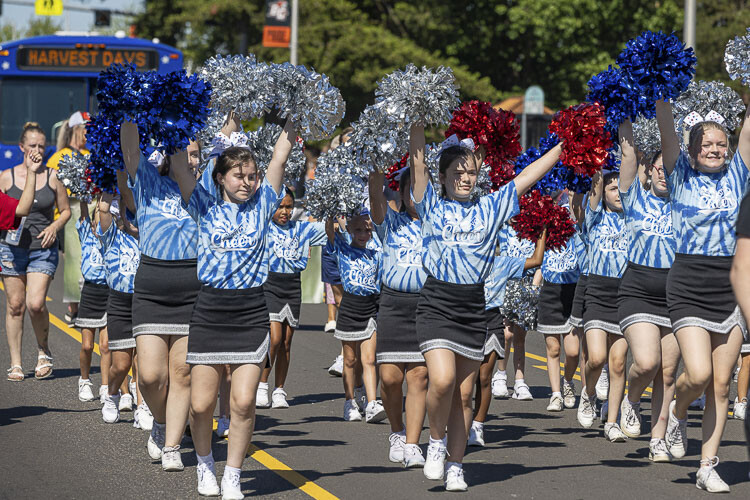 Southwest Washington Youth Cheerleading had a number of participants in Saturday’s Harvest Days Parade. Photo by Mike Schultz