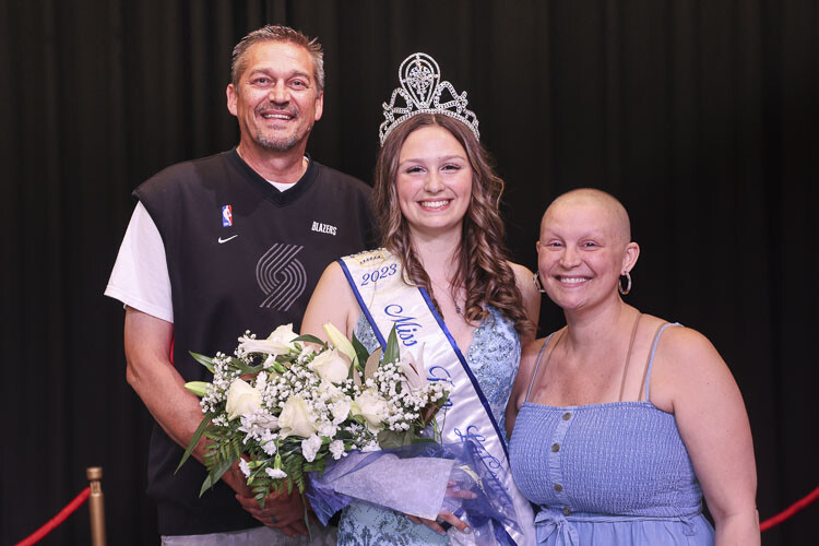 Kylee Mills, newly named Miss Teen La Center, poses with her mom Alexis and dad Greg. Alexis just recently completed 24 weeks of chemotherapy in a battle against breast cancer. Photo courtesy Sheri Backous