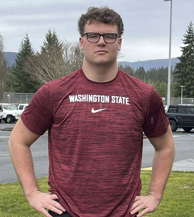 Carson Osmus of Camas is all about loyalty. Washington State was the first big school to believe in him, and while other programs wanted him, he stuck with his promise, signing with Washington State. Photo courtesy Osmus