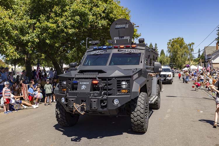 But the Washington State Patrol also had a more modern look with another vehicle in the parade. Photo by Mike Schultz