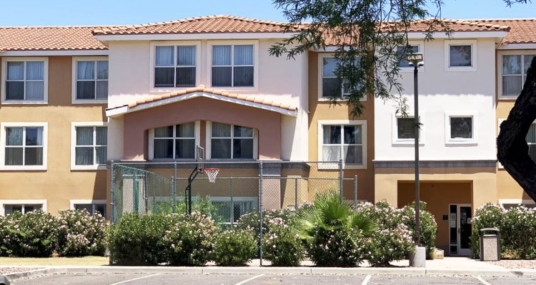 A Scottsdale, Arizona, hotel has been converted into an immigrant holding facility. Photo courtesy Cole Lauterbach/The Center Square