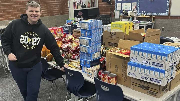 Hunter Bledsoe, a sophomore at Hockinson High School, is raising funds via GoFundMe in order to purchase quality food products for a food bank. Photo courtesy GoFundMe