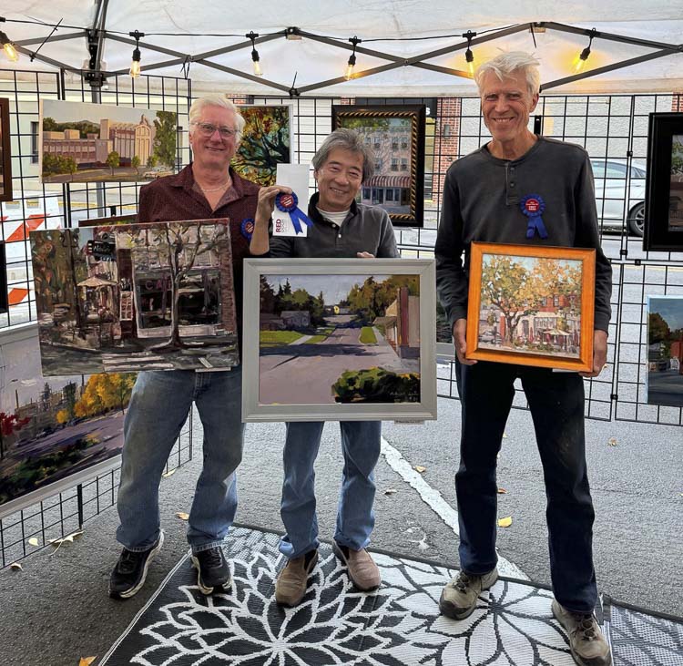 Portland artist Ken Klos’ painting was selected first place and earned him a $1,000 cash prize. Second place with $500 cash was awarded to Ray Baxter from Ridgefield. Wayne Chin claimed third place and received a $200 cash prize. Photo courtesy Liz Pike Art