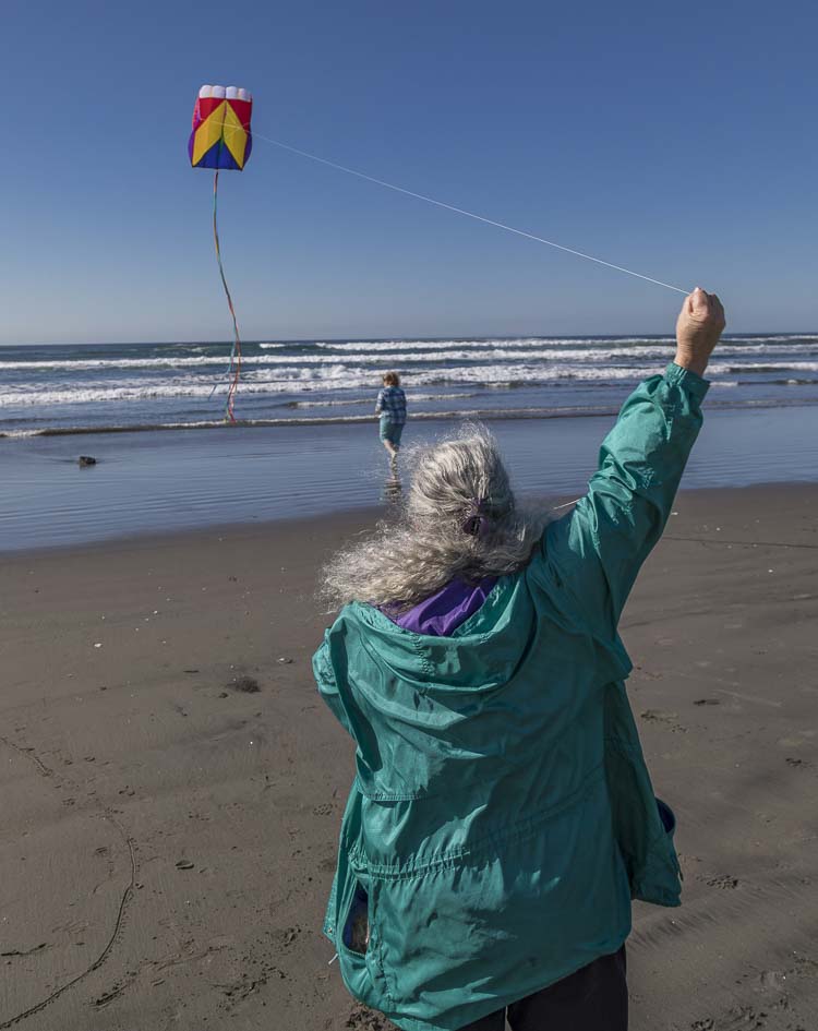 A service for Carolyn June Wilson Womelsdorf, a long-time North Clark County resident, is scheduled for October 6 in Amboy.