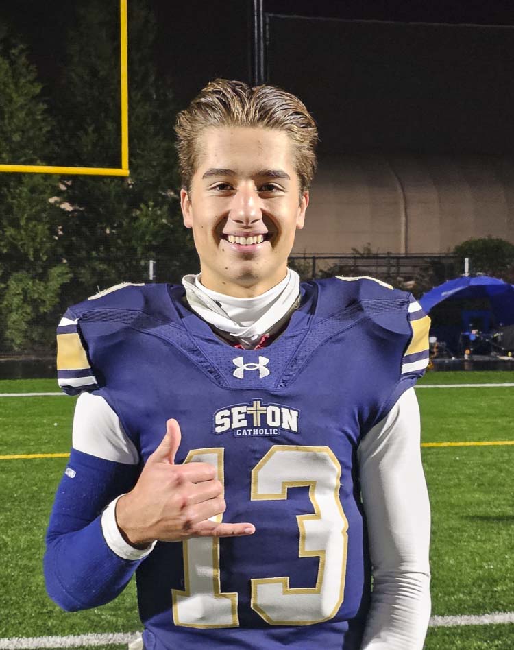 Kolten Gesser of Seton Catholic threw five touchdown passes in Friday’s win. Photo by Paul Valencia