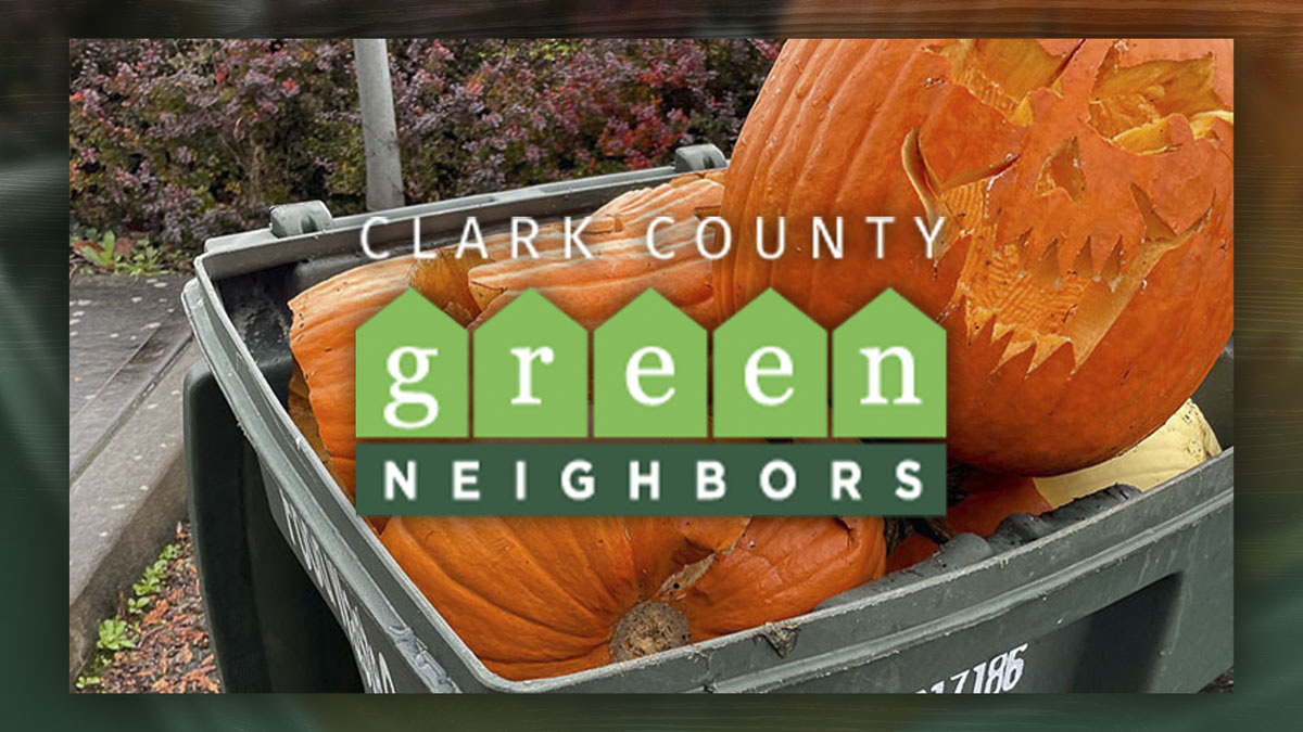 Learn how to compost your Halloween pumpkins and reduce greenhouse gases. 🌱🎃