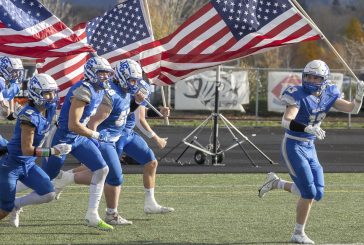 High school football: Camas, Seton Catholic advance to semifinals; La Center, Skyview fall