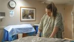 A bipartisan effort through Senate Bill 5075 aims to eliminate cost-sharing for maternity services, potentially saving Washington parents thousands in medical bills.