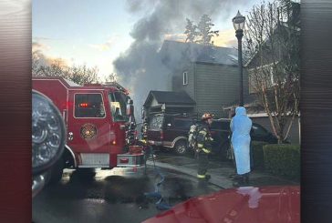 Southeast Vancouver house fire displaces two residents