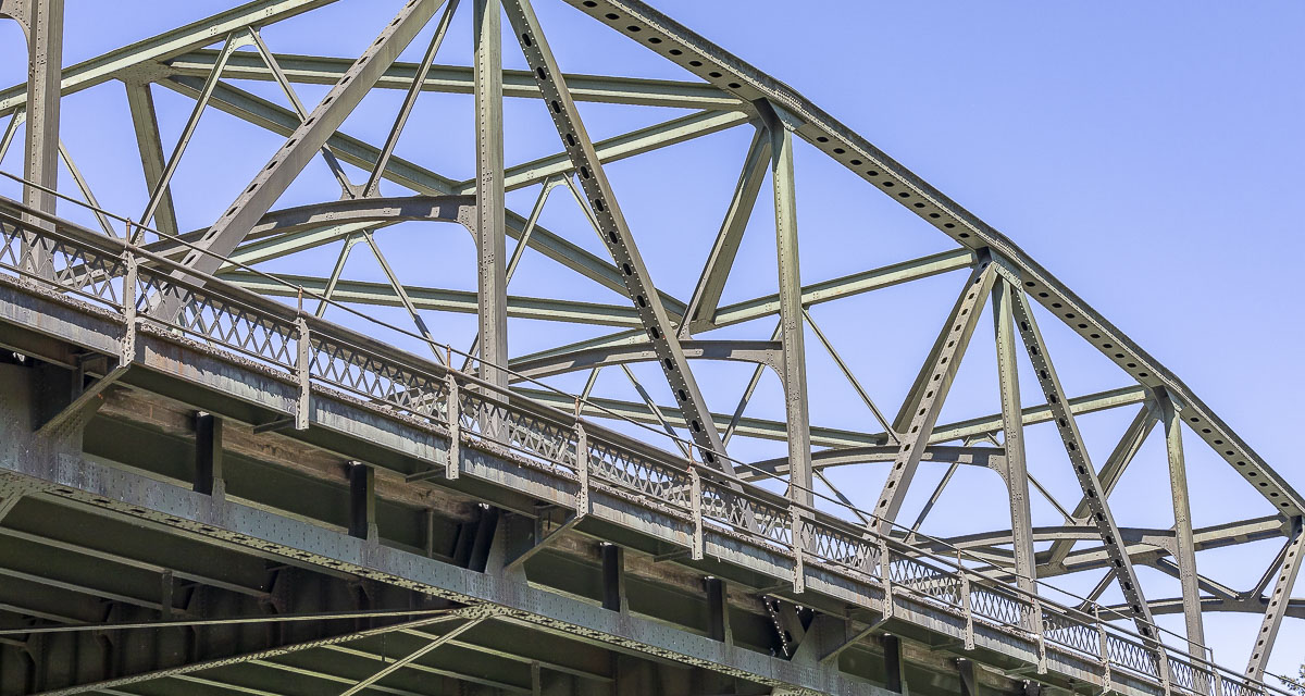 Drivers on I-5 near Woodland should expect delays as WSDOT conducts annual inspections on the North Fork Lewis River Bridge from March 17-20.