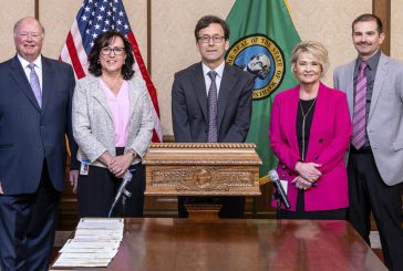 Governor signs Rep. Stephanie McClintock's teenage workforce bill into law